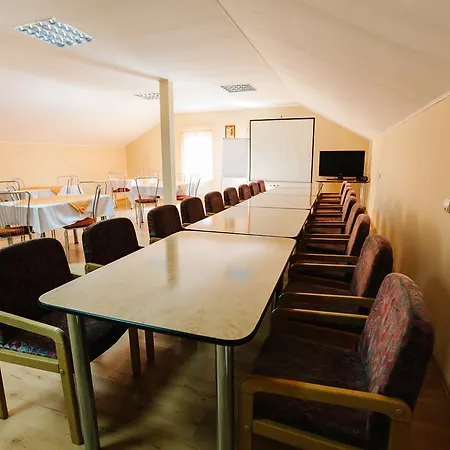 Hotel Dobsi